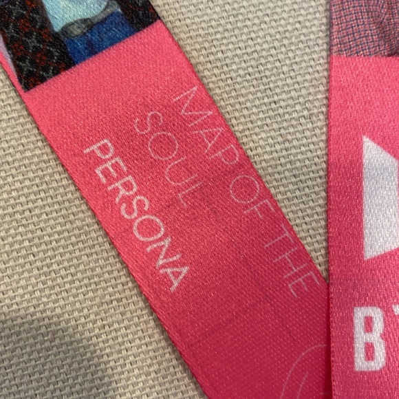 BTS Boy Band Map of the Soul Concert Tour Phone Lanyard - Picture 3 of 9